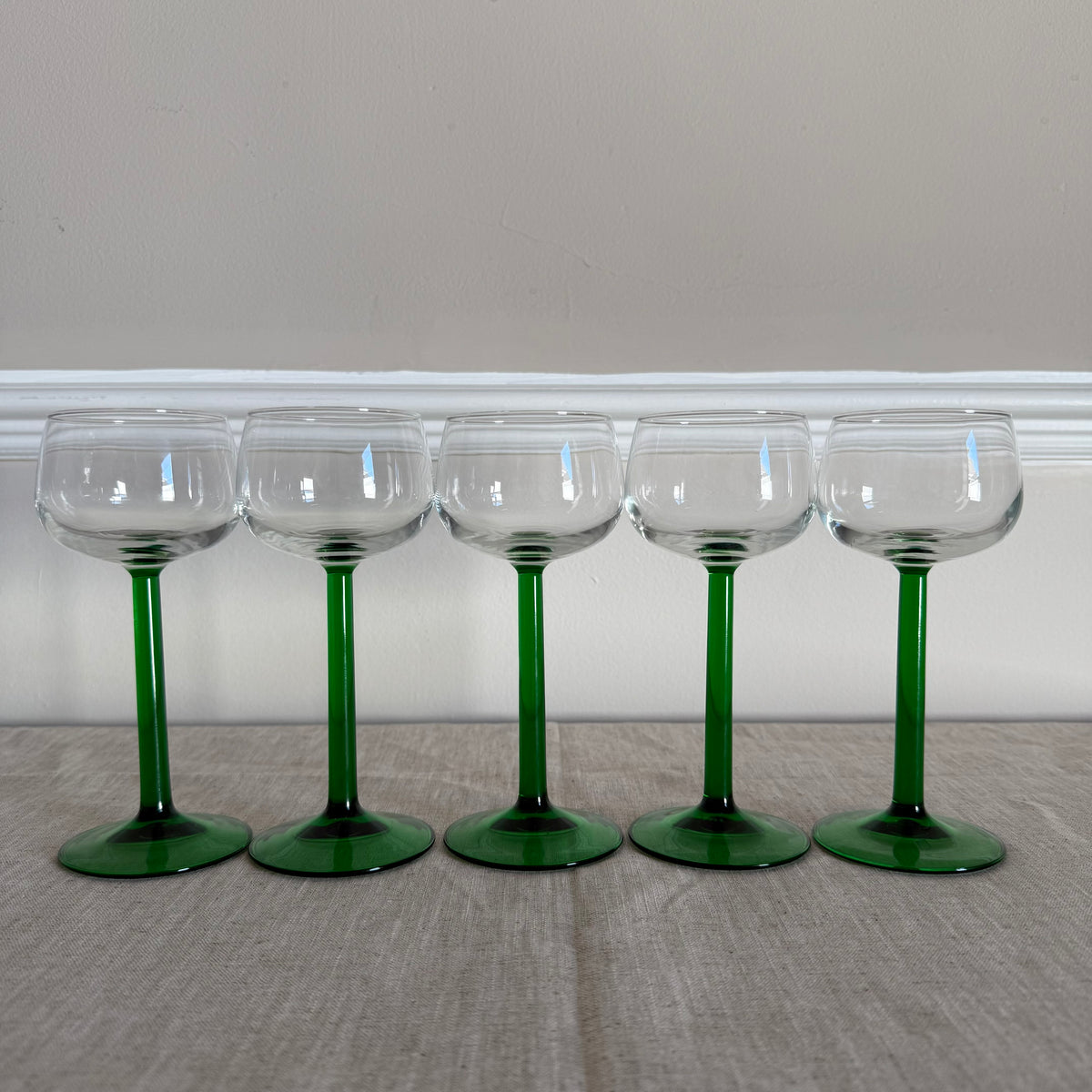 Emerald Green Stemmed Glasses - Set of 5
